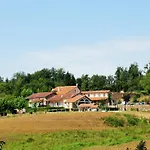 Very With On A Domain With Heated Pool Prázdninový dům *