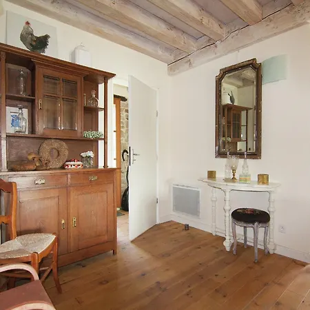 Very Nice Cottage With Studio On A Domain With Heated Pool *