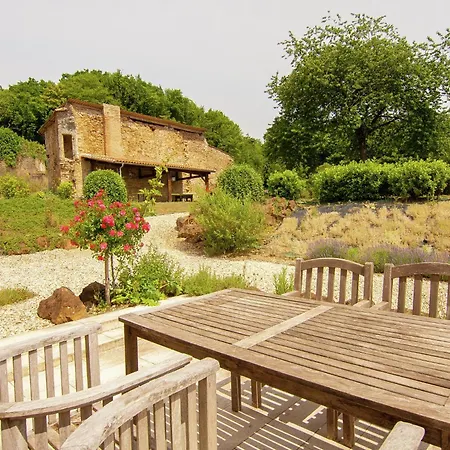 Very Nice Cottage With Studio On A Domain With Heated Pool Roussines