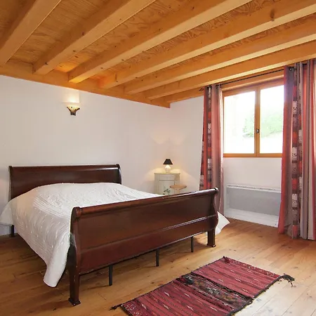 Very Nice Cottage With Studio On A Domain With Heated Pool Roussines