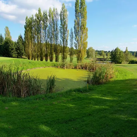 Very With On A Domain With Heated Pool * Roussines