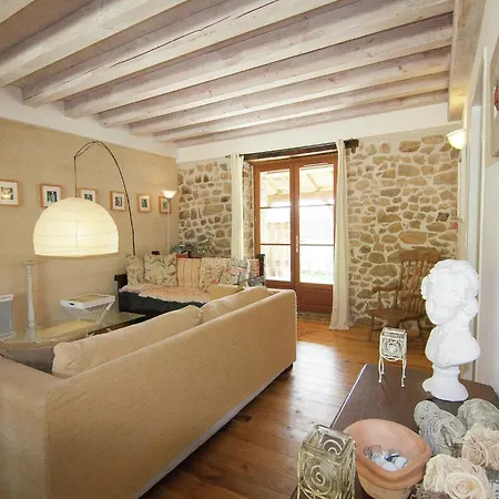 Hébergement de vacances Very With On A Domain With Heated Pool Roussines