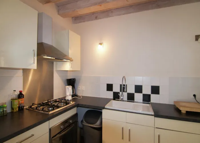 Very With On A Domain With Heated Pool Roussines